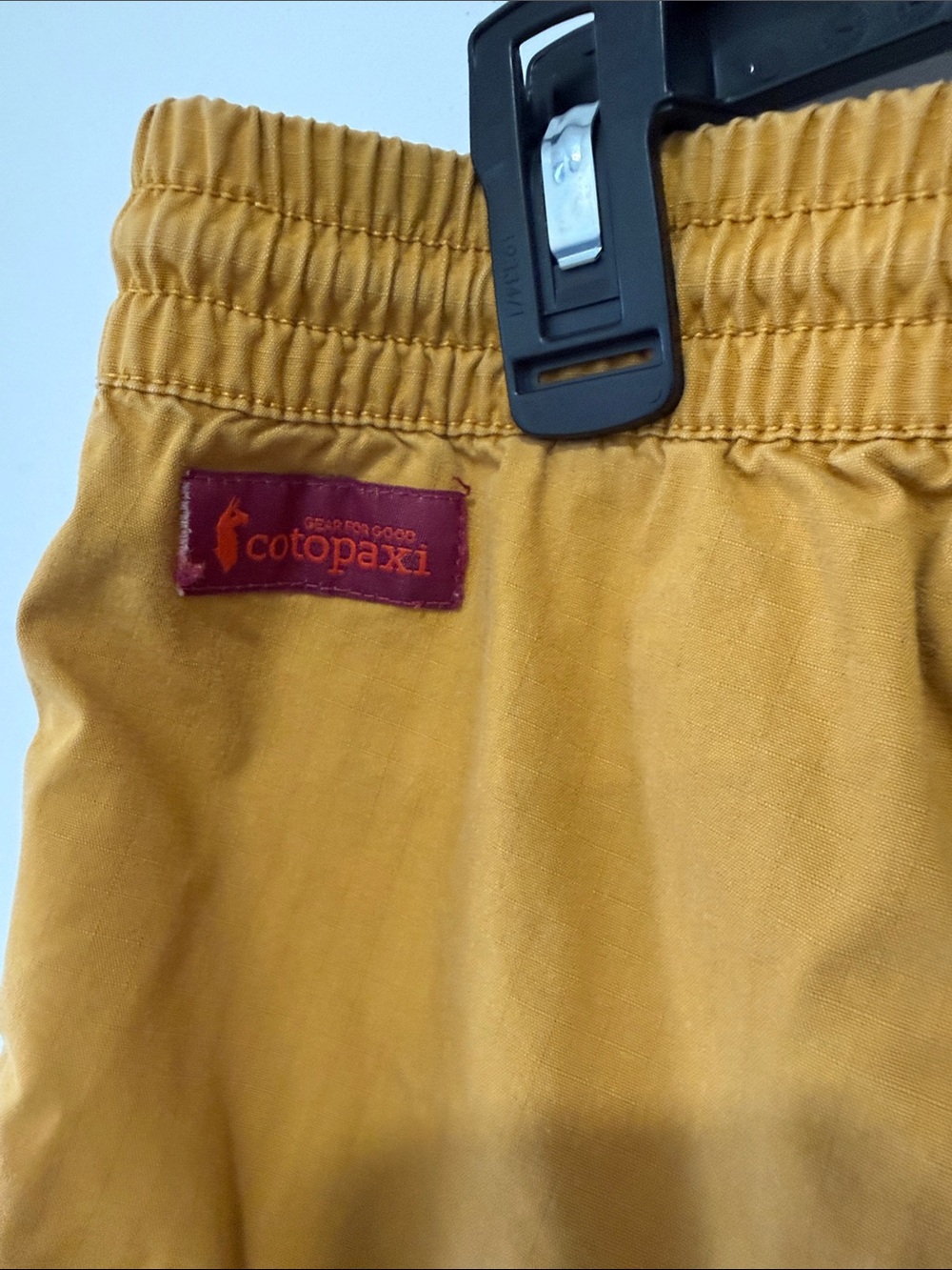 Women’s Cotopaxi Mustard Travel Hiking Shorts with Drawstring- L - Picture 5 of 8